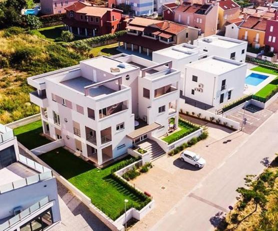 Volme Resort Banjole Esterno foto